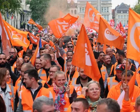 Nationwide Walkout Movement Witnesses Vast Numbers Marching Throughout France