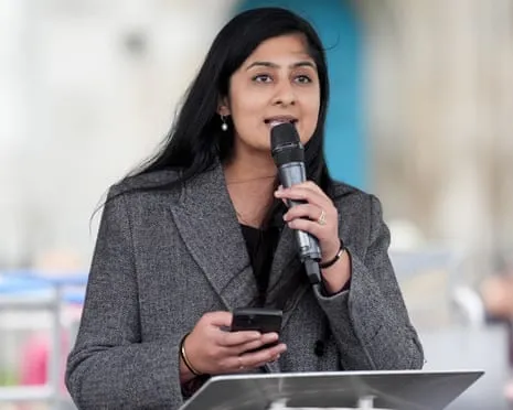 The Coventry South MP Engages Defamation Legal Experts After Dispute Involving Jeremy Corbyn Regarding Party Membership System
